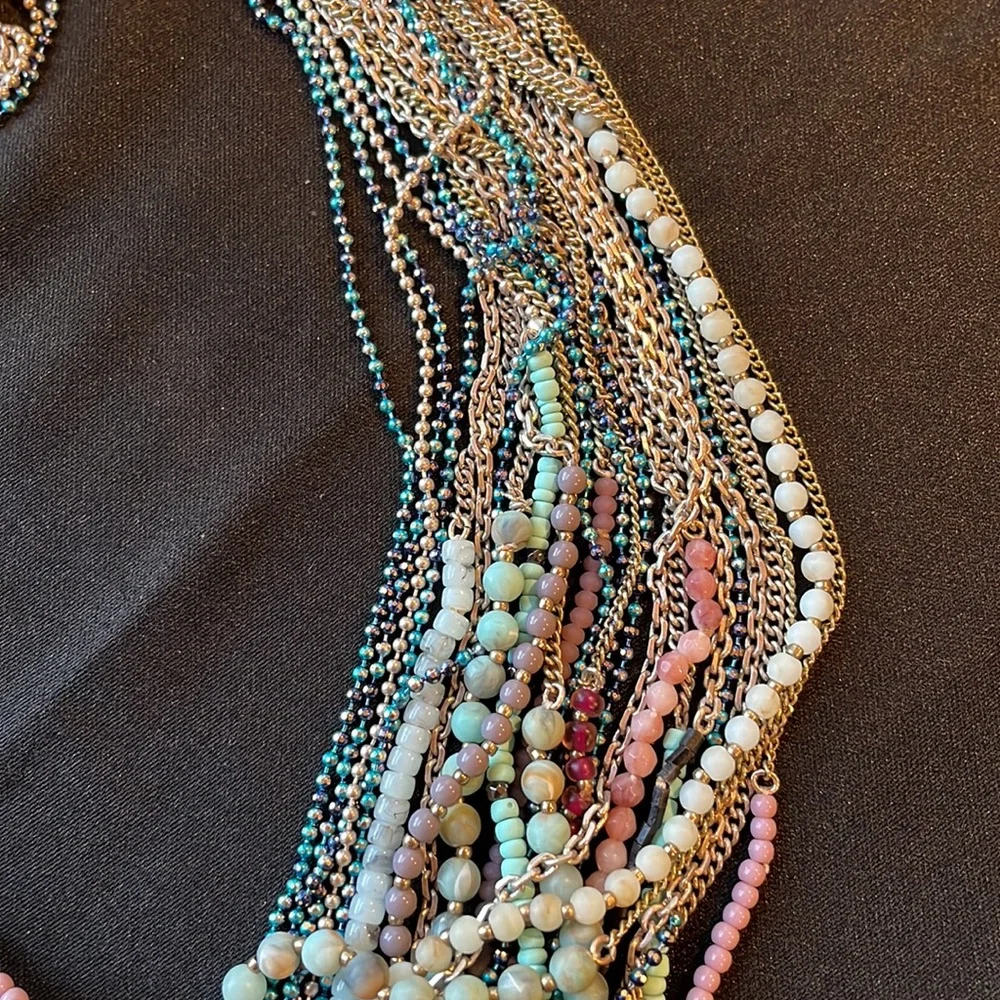 Stella & Dot Multi Colored Mixed Metal Gold-tone Mae Statement Necklace - Picture 4 of 8